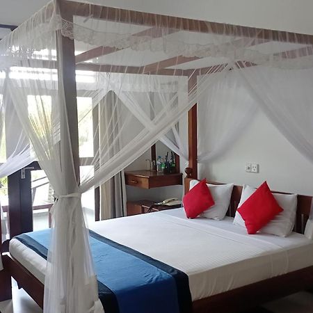 Rockery Villa Ayurveda Bentota Exterior photo