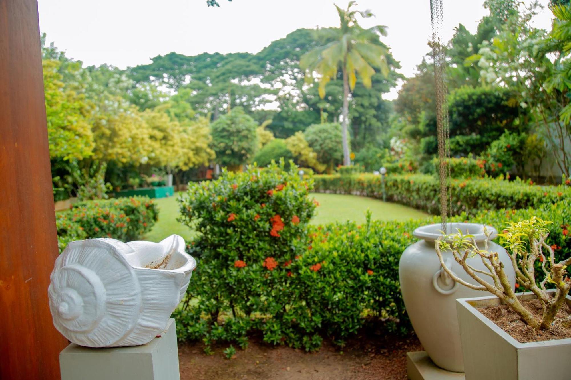 Rockery Villa Ayurveda Bentota Exterior photo